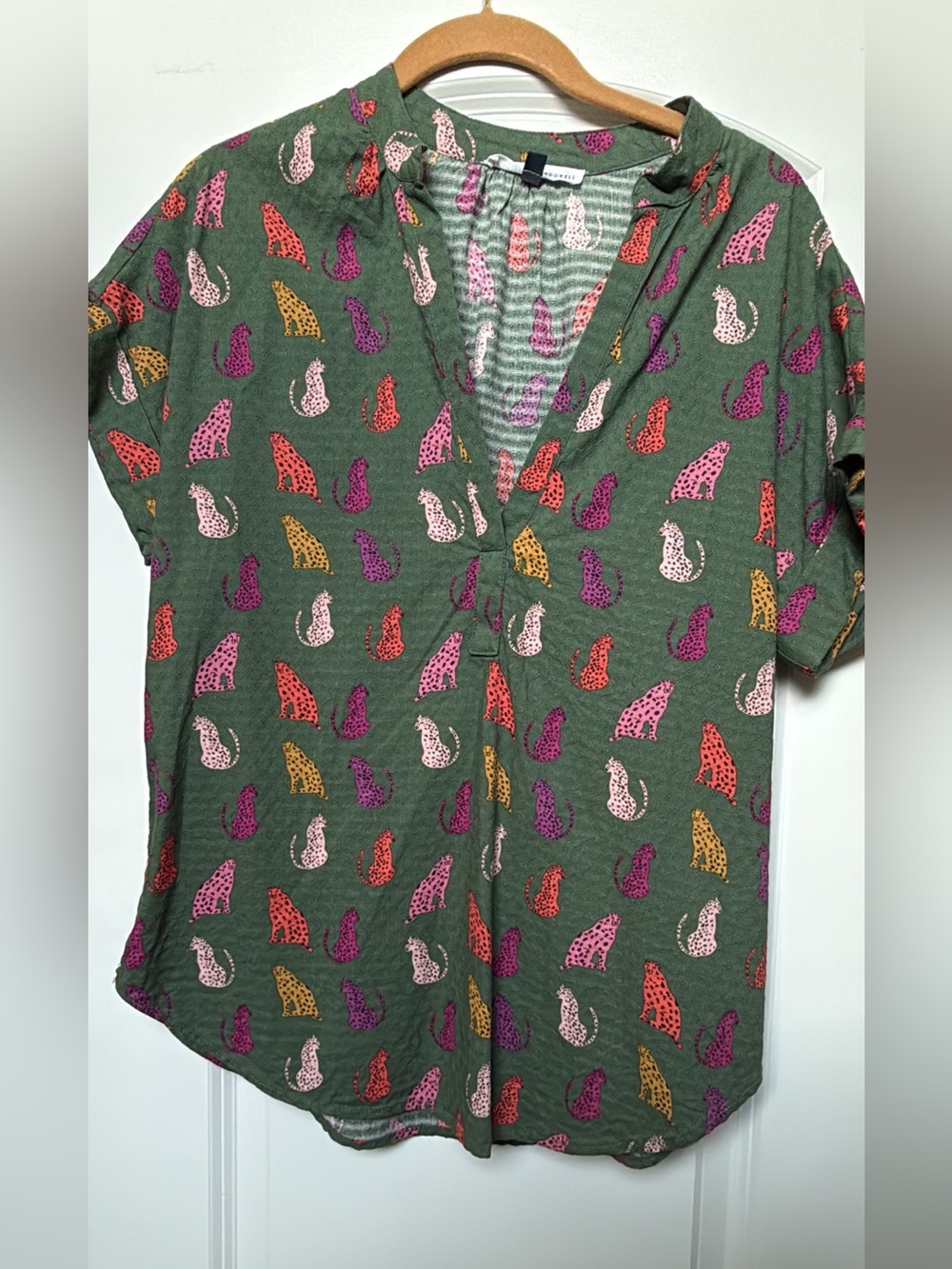 Relaxed V-Neck Tunic Top in Olive with Multicolor Cat Motif